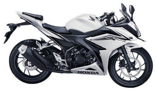 Honda CBR150R 2016 Revolution White